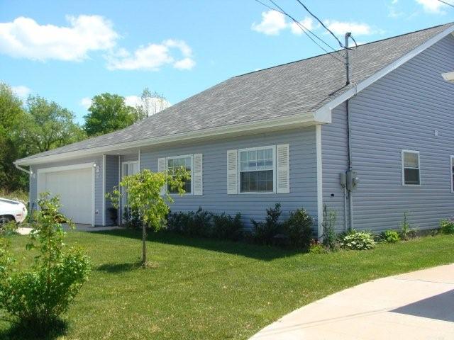 27 Bigelow Street