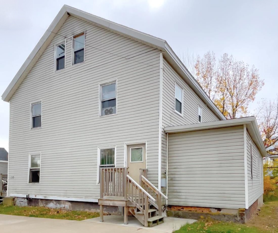 9800 Main Street - 1