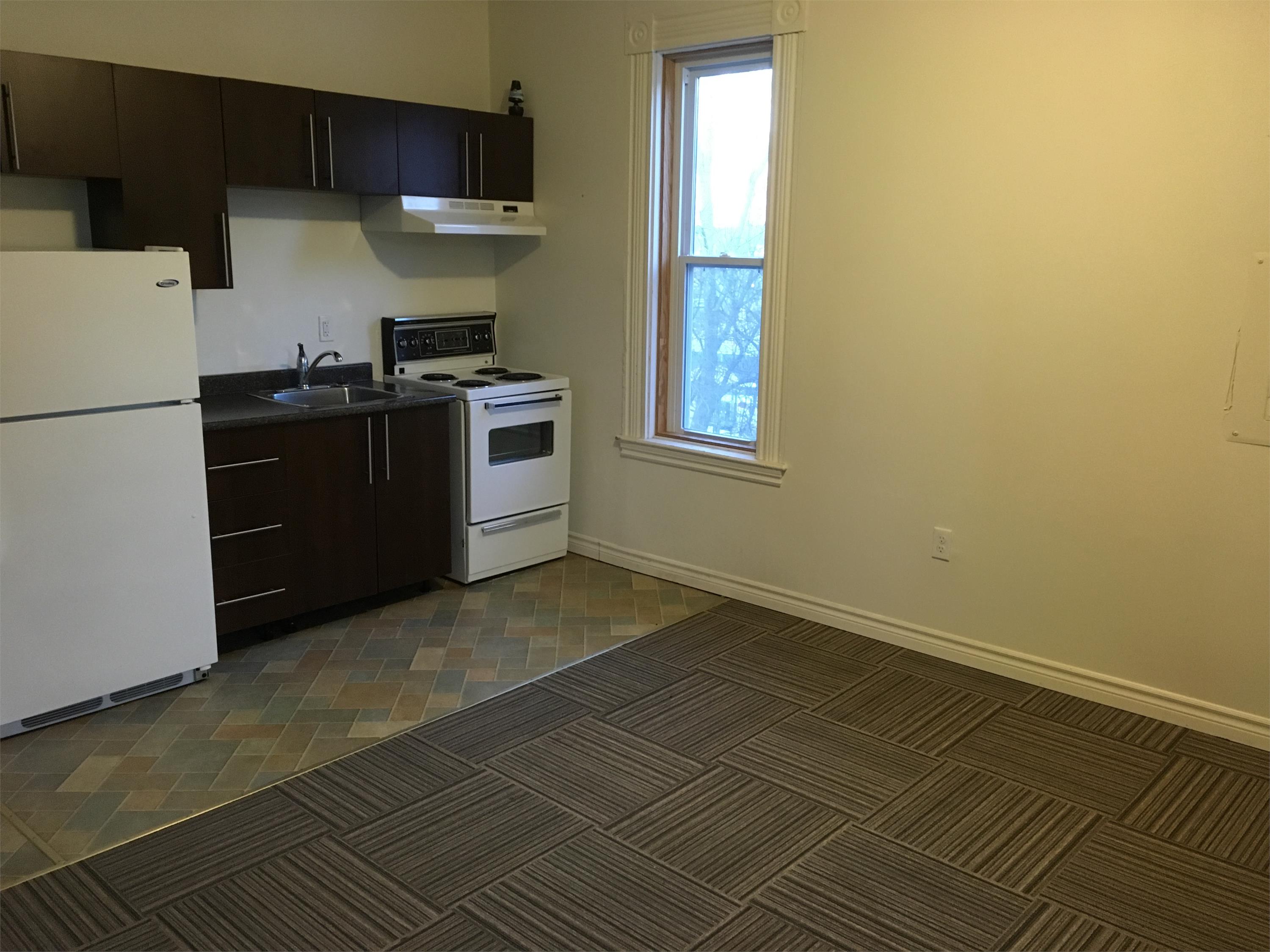257 Wiley Ave - 6