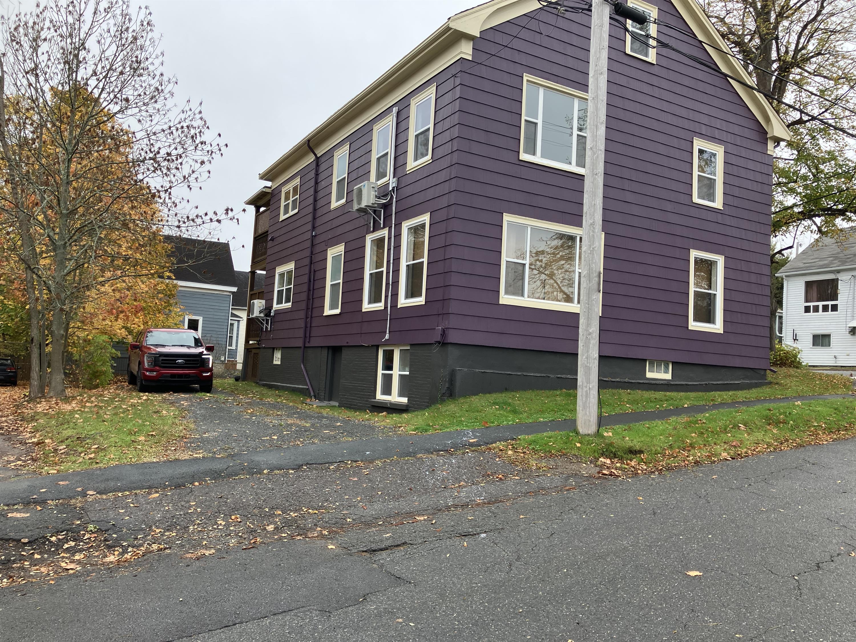 9 Cedar Street
