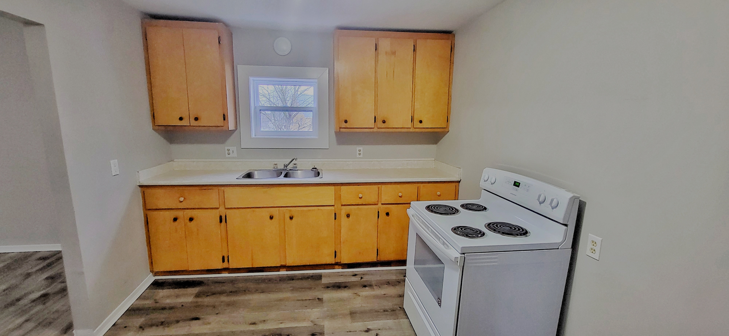 535 Main St - 6
