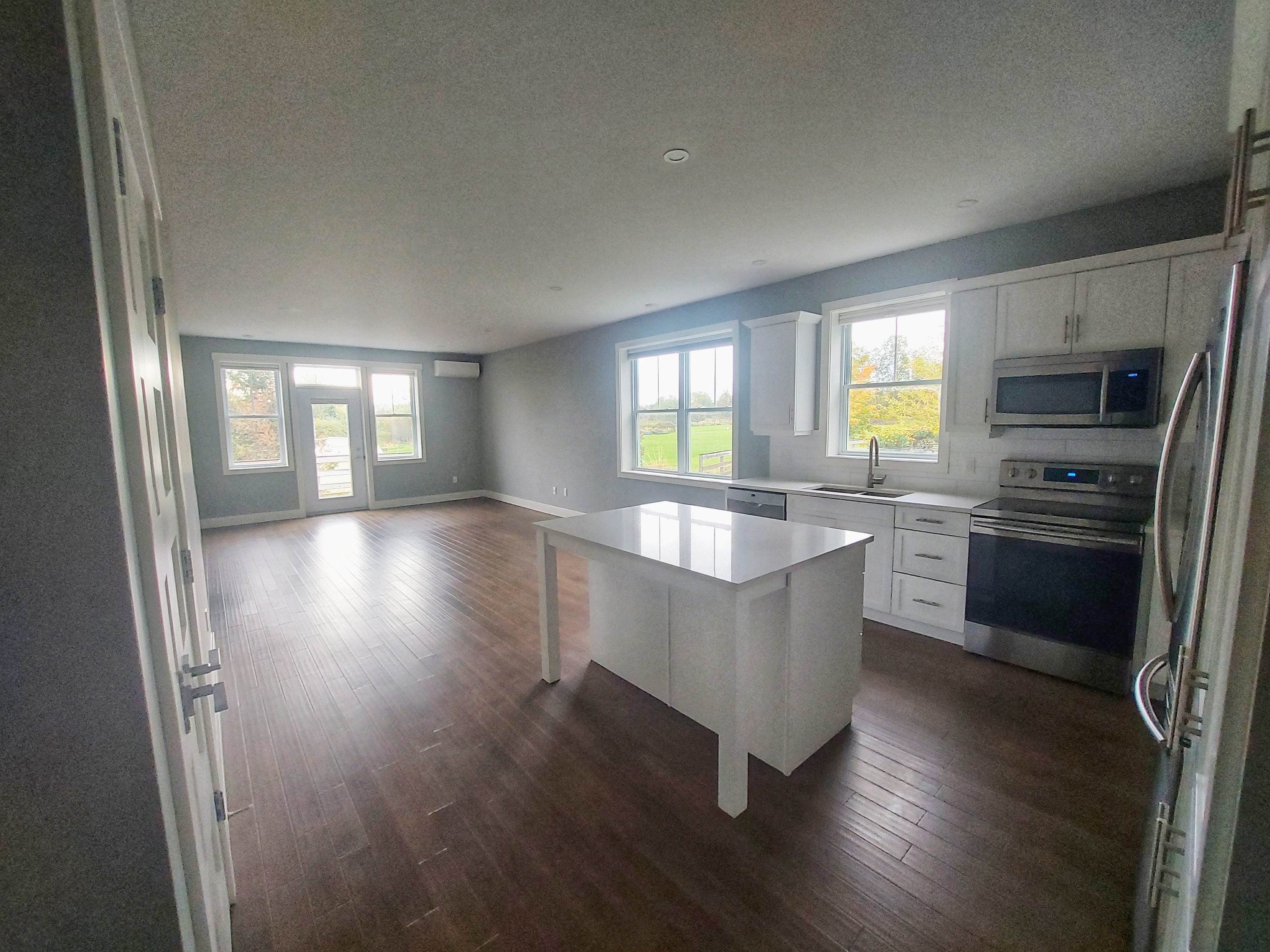 94 Leaside Court